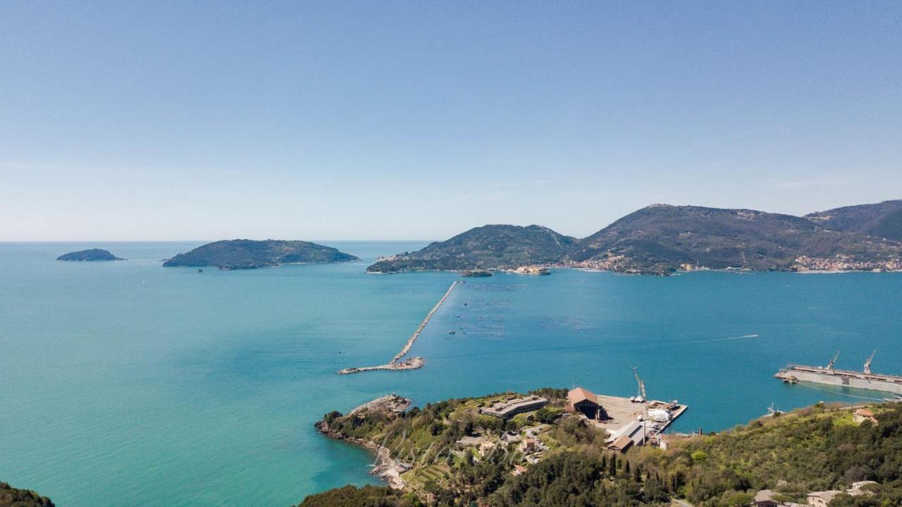 Vista Sul Blu ,Baia Blu, Lerici Appartement Buitenkant foto